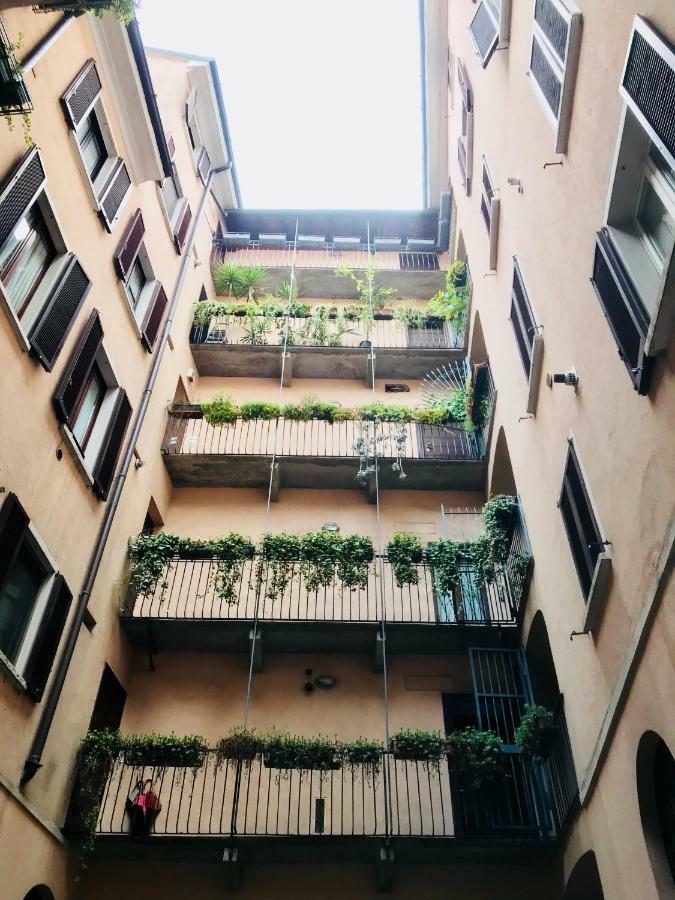 Comecasa Duomo - San Babila Lovely Apartment Milán Exteriér fotografie